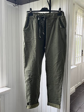 Ladda bilden i Gallerivyn, Cozy Byxa-Skogsgrön